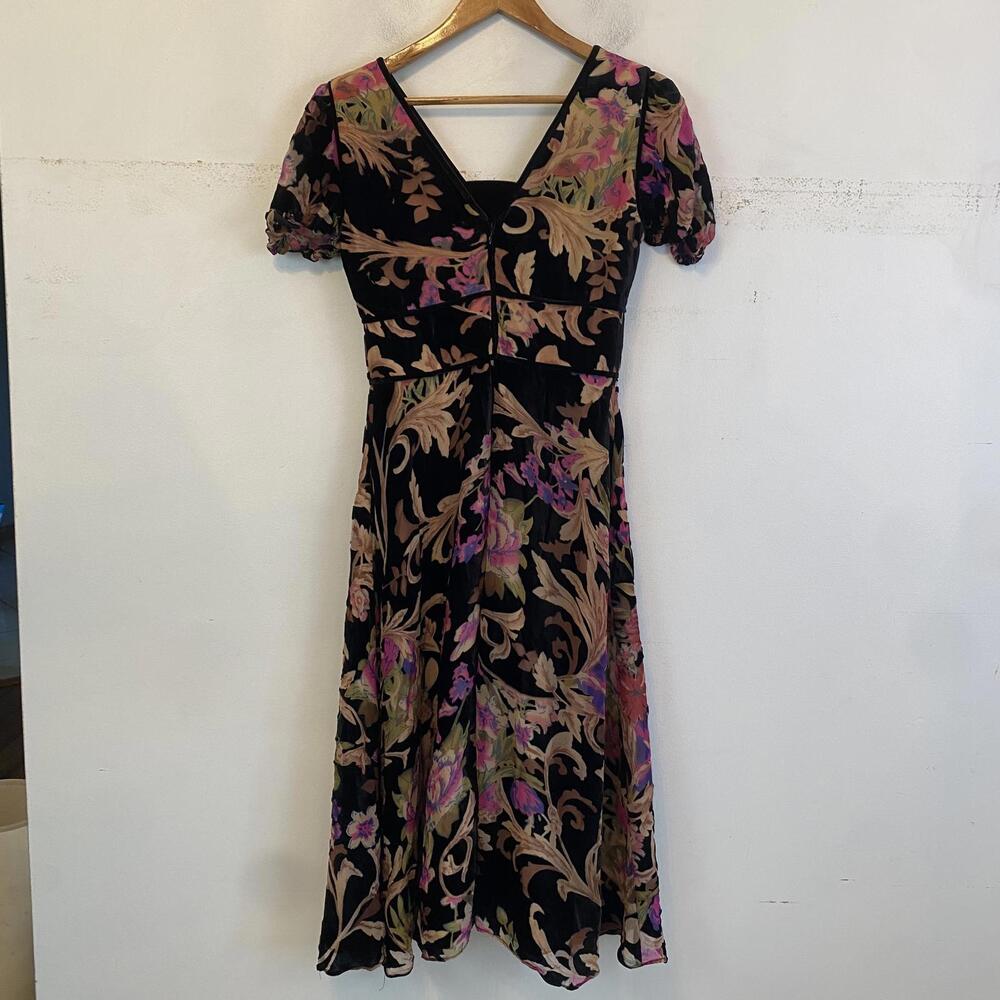 DRESS THE POPULATION black floral velvet burnout midi dress sz M - Picture 5 of 6